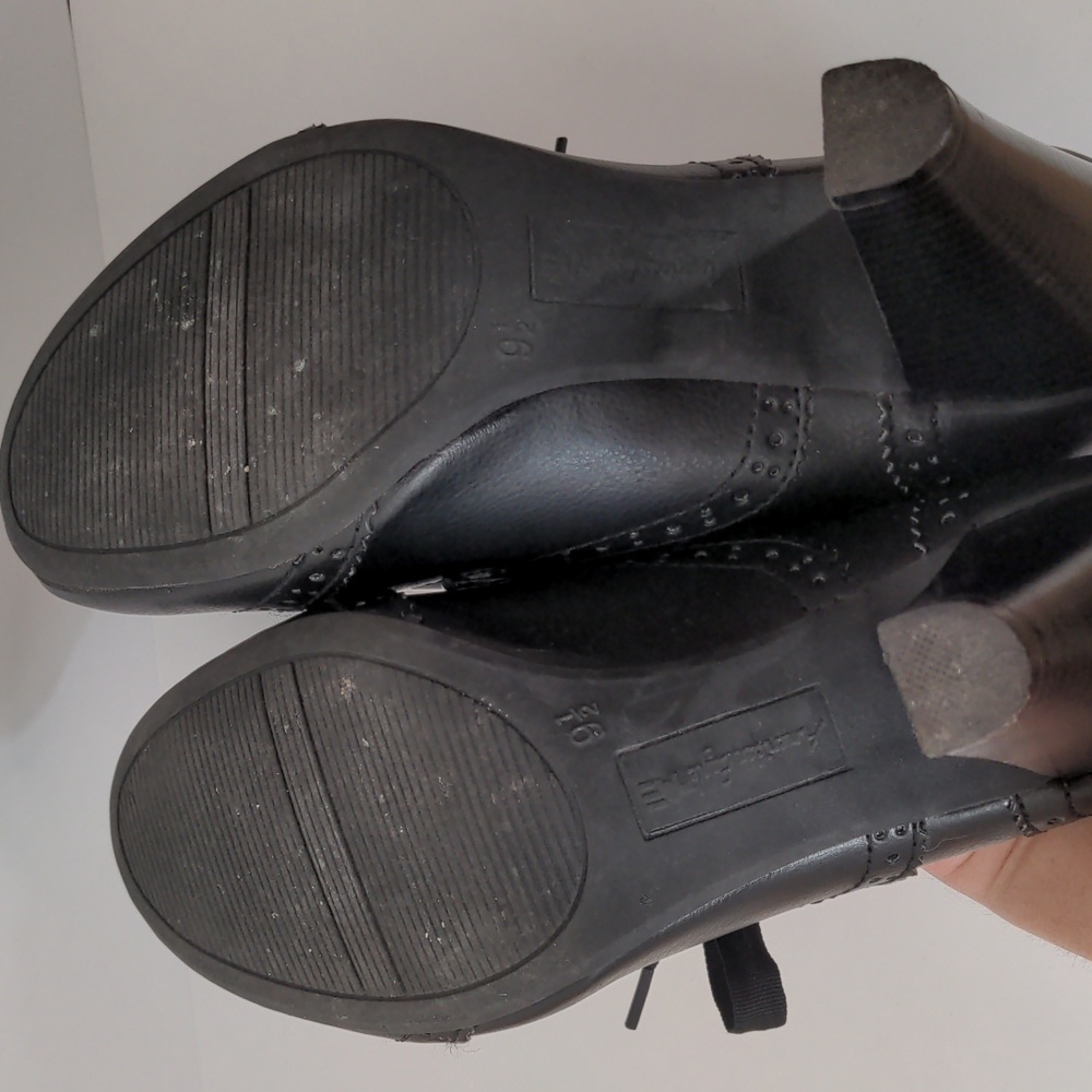 AMERICAN Eagle Oxford Vintage Inspired Lace Up Heeled Booties 9.5 - Picture 6 of 10